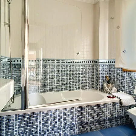 Konukevi Pontus Veteris 3*